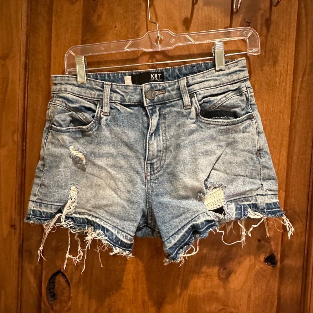 Kut from the Kloth Women's Denim Blue Jean Shorts Distressed Size 2